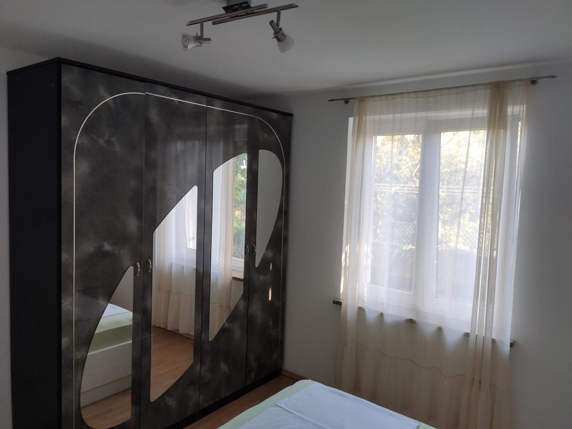 Apartment With Private Garden And The Terrace Ev Station Available 크리크베니카 외부 사진